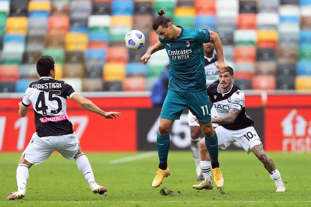 意甲首轮：米兰客场2-1险胜都灵